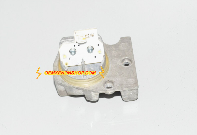 2013-2015 BMW X1 E84 Xenon Headlight LED Cornering Light Turn Signal Module B006728-C 63117397245