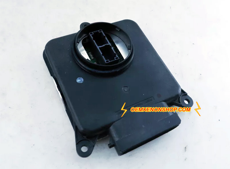 2023-2025 Lexus RX350l RX450hl RX500L ALA10 ALH10 Original Bi-LED Triple Beam Projector Headlight Ballast Control Unit Ecu Module Computer Controller 31900-8A0N7 , 89907-48110 , L124 , Koito HU45 , 89908-48110 , 31800-8A0N7 , L124 , 89908-48250 , 31800-723JB , R132 , 89908-48230 , 31800-8A0N8 , R125 , 89908-50050 , 143800-0900 , 775R2 , Koito HU17D