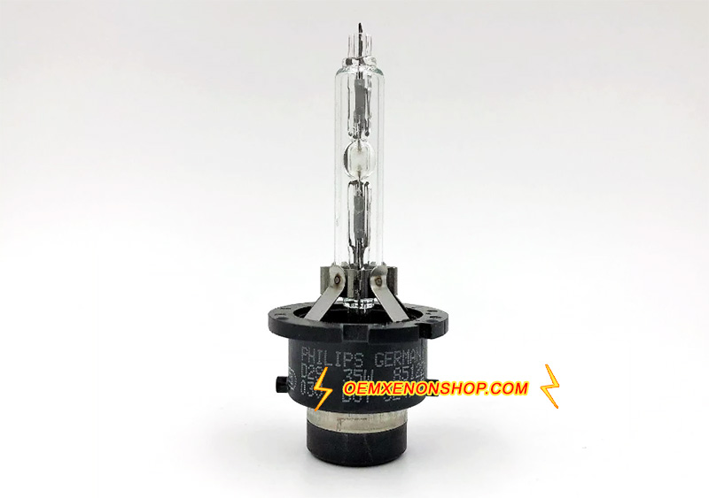 2010-2019 Mitsubishi ASX RVR Genuine Xenon Headlights Low Beam Bulb Globes MU820005