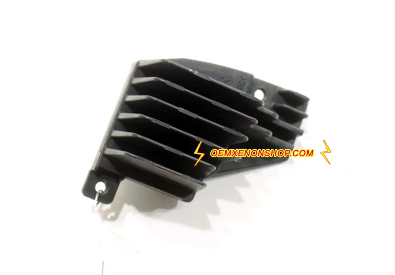 2021-2024 Nissan Rogue T33 X-Trail Mk3 Original HeadLight LED DRL(Daytime Running Light) Turn Light Control Unit Driver Module 21917A , 21913A , 260106RR0D / 26010-6RR0D 