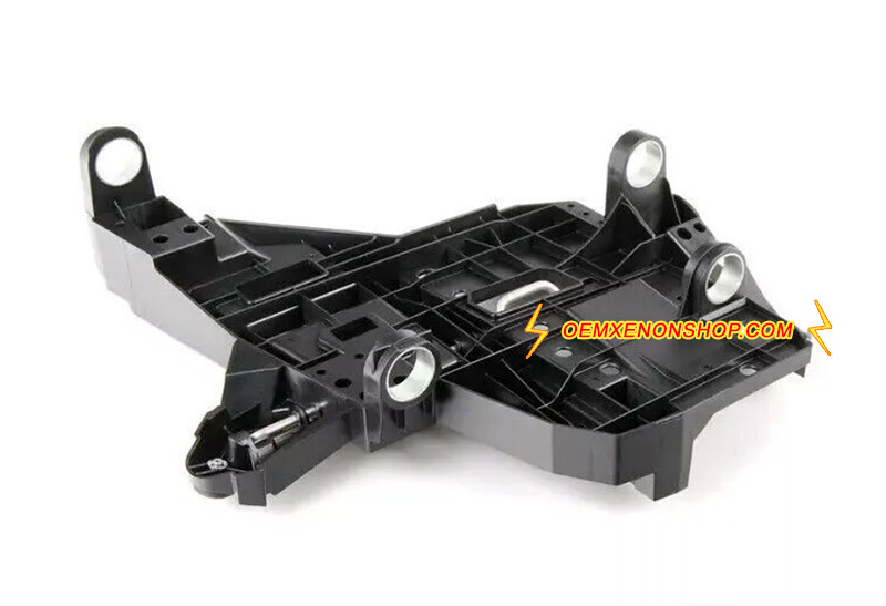 2007-2010 Porsche Cayenne 955.2 Headlight Assembly Mounting Plate Lamp Bracket 95563104300 , 95563104400