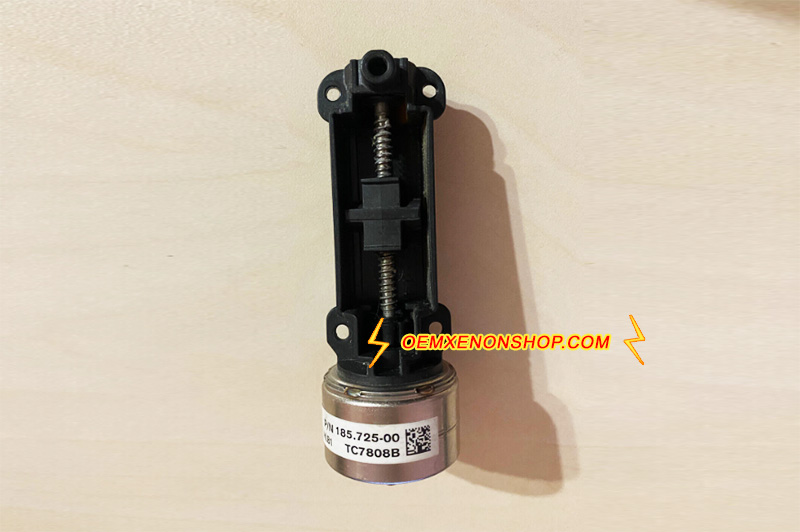 2014-2018 Porsche Macan Headlight Vertical Aim Lamp Leveling Actuator Steptter Motor Range Control Motor Stellmotor Adjustment Motor Servomotor LWR 185.725-00 18572500