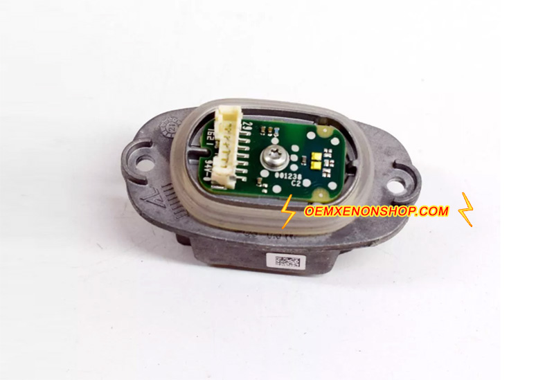 2021-2025 Skoda Octavia Scout Mk4 IV Headlight DRL LED Daytime Running Light Turn Signal Module Lamp 5E3941645B , 5E3941645A , 1420000699 , MDE14942