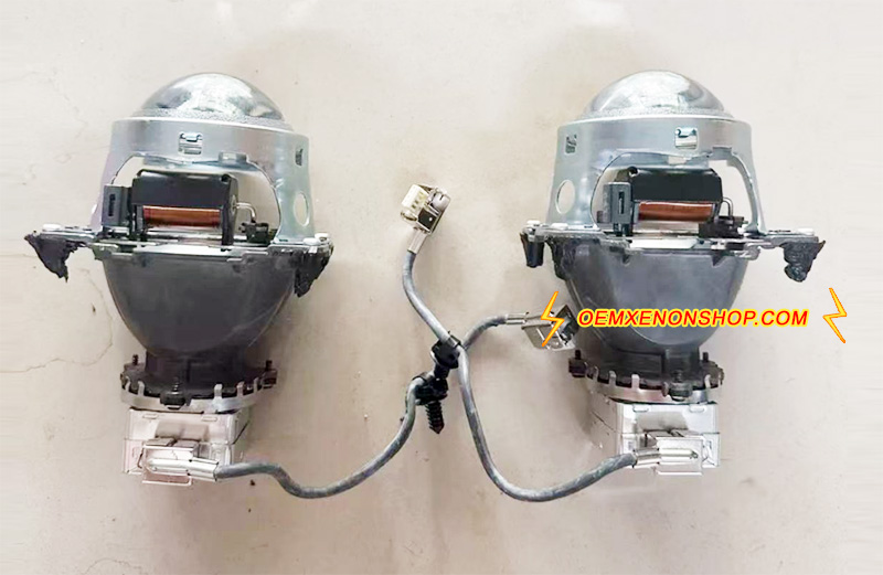 2013-2017 Skoda Yeti Headlight LHD RHD Original OEM HID Bi-Xenon D3S Projector Lens Reflector Bowls PNP Plug And Play Replace