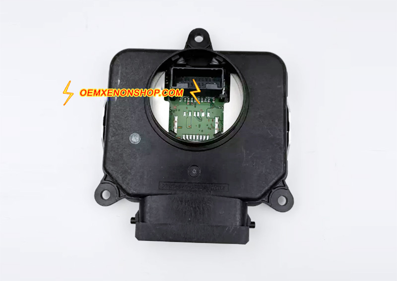 2022-2025 Subaru Solterra bZ4X EA10 Full Multiple Beam LED Projector Headlamp Ballast Control Unit ECU LED Driver Module 31800-8A0LE , Koito HU33 , 89908-0R040 , 89908-0R030 , 31800-8A0LD , 31900-723AM , 89907-42120 , 89908-42120 R102 , 31800-723AM , 89907-60120 9G4L5 89908-60120 9G4R5