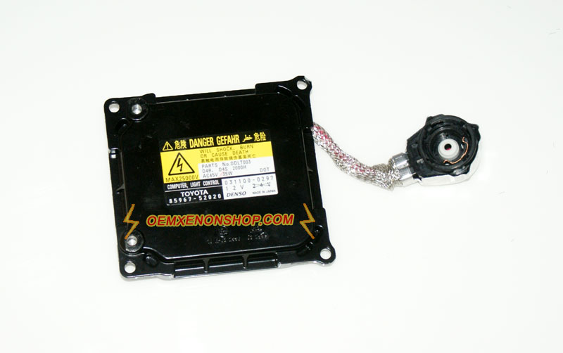 Toyota Camry Headlight Ballast Control Unit Part Number : 81107-22A10